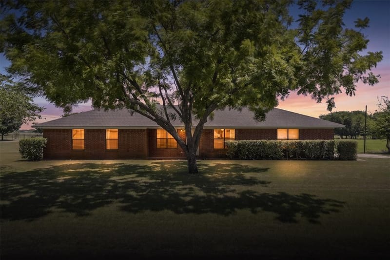 301 Vinyard Drive, Waxahachie TX 75167 - Photo 29