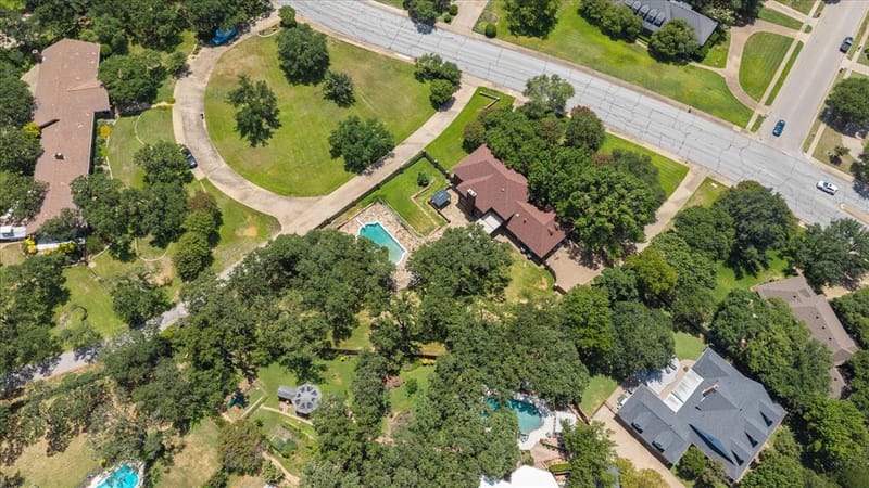 2520 Norwood Drive, Hurst TX 76054 - Photo 27