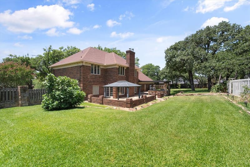 2520 Norwood Drive, Hurst TX 76054 - Photo 22