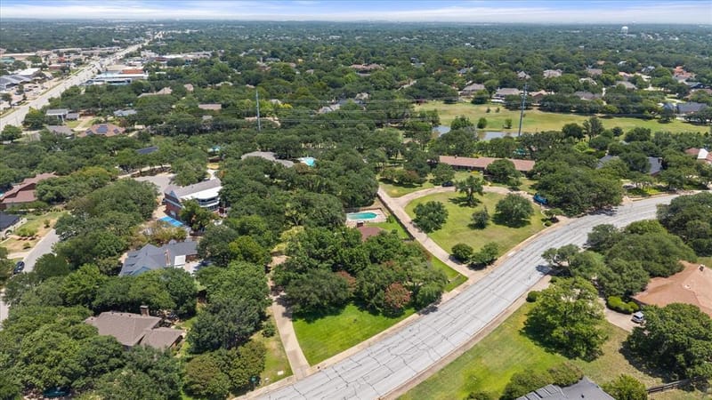 2520 Norwood Drive, Hurst TX 76054 - Photo 25