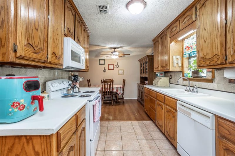 671 County Road 163, Gainesville TX 76240 - Photo 27