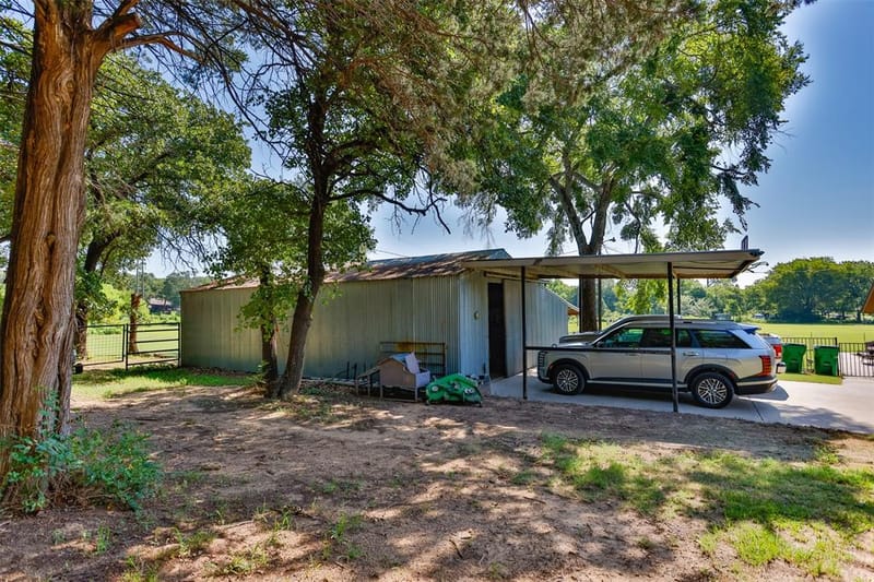 671 County Road 163, Gainesville TX 76240 - Photo 15