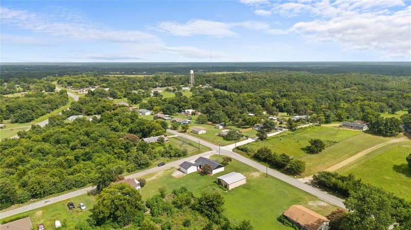 1939 E Texas Street, Denison TX 75021 - Photo 28