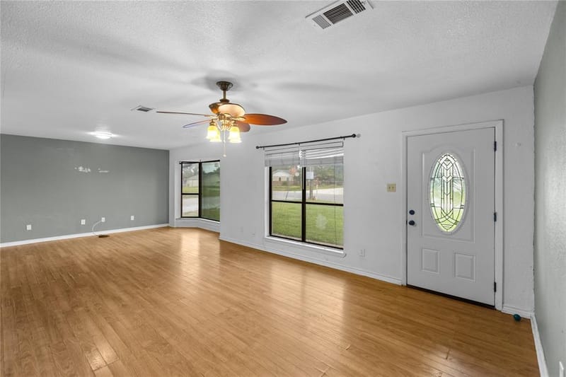 1939 E Texas Street, Denison TX 75021 - Photo 5
