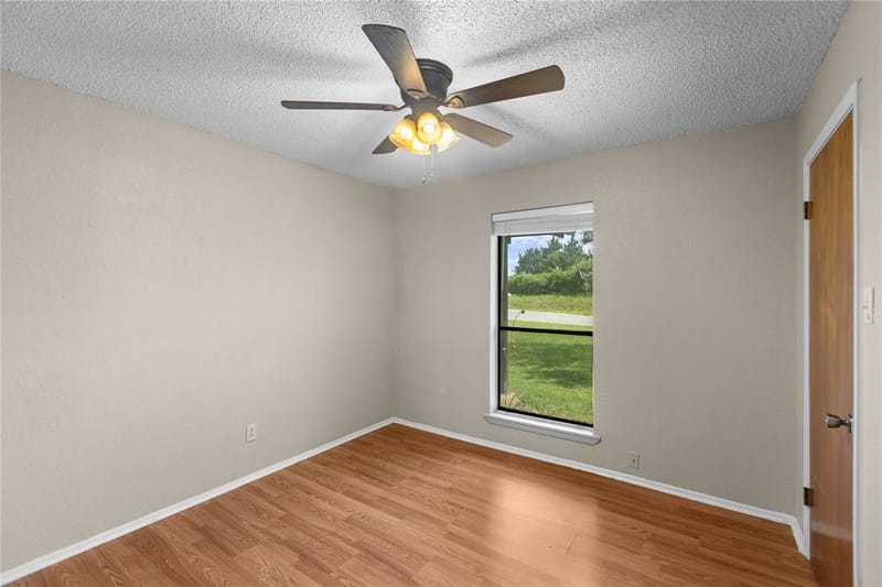 1939 E Texas Street, Denison TX 75021 - Photo 14