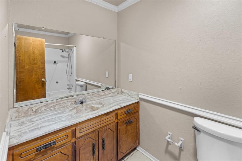 1939 E Texas Street, Denison TX 75021 - Photo 18