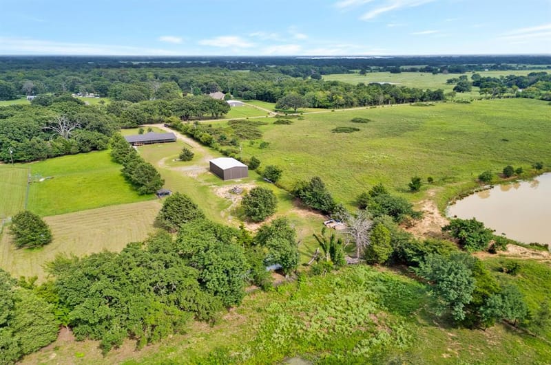 923 County Road 2415, Honey Grove TX 75446 - Photo 38