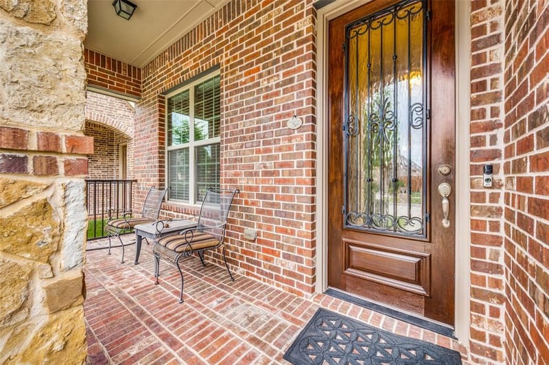 610 Enfield Drive, Frisco TX 75036 - Photo 2