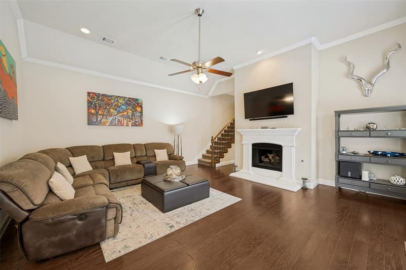 610 Enfield Drive, Frisco TX 75036 - Photo 6