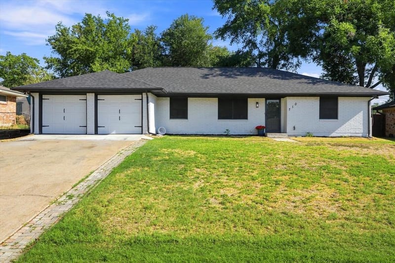 710 Greenland Way, Grand Prairie TX 75050 - Photo 2