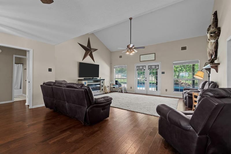 156 Private Road 3626, Springtown TX 76082 - Photo 9