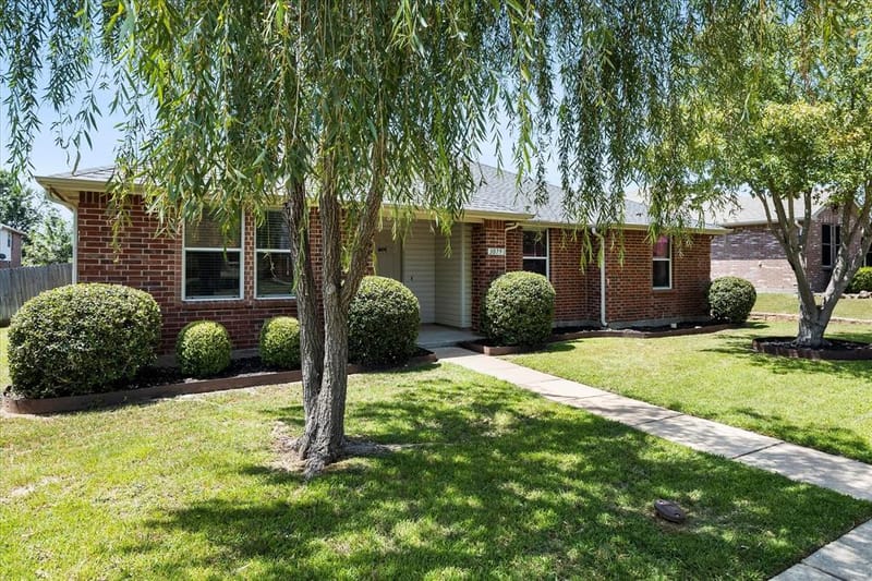 3079 Dusty Ridge Drive, Rockwall TX 75032 - Photo 2