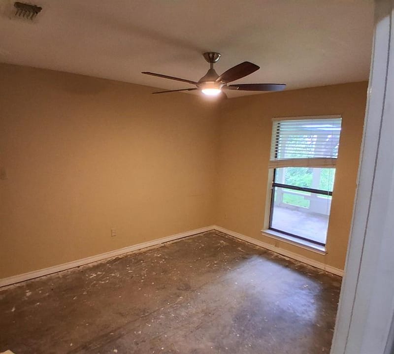 319 Jamie Way, Greenville TX 75402 - Photo 13