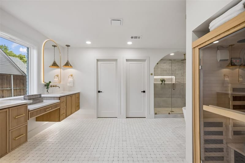 10310 Mosscrest Drive, Dallas TX 75238 - Photo 24