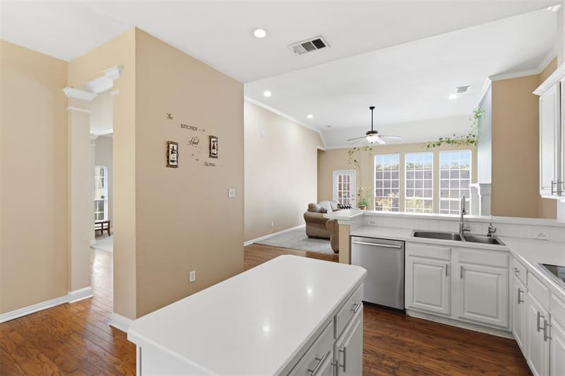 5205 Teddington Park Drive, Plano TX 75023 - Photo 17