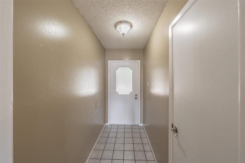 1227 Willowwood Drive, Cleburne TX 76033 - Photo 4