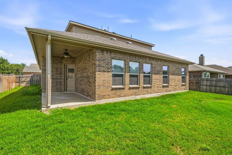 229 Pin Cushion Trail, Burleson TX 76028 - Photo 32
