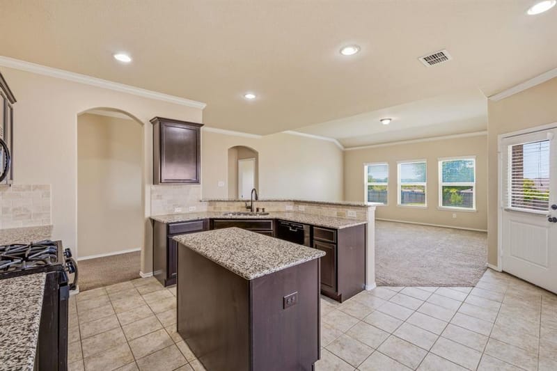 229 Pin Cushion Trail, Burleson TX 76028 - Photo 15