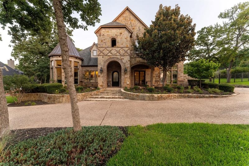 613 Silver Spur Drive, Southlake TX 76092 - Photo 4