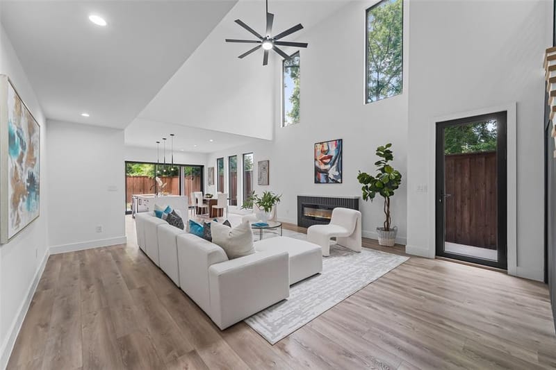 2304 Hondo, Dallas TX 75219 - Photo 5