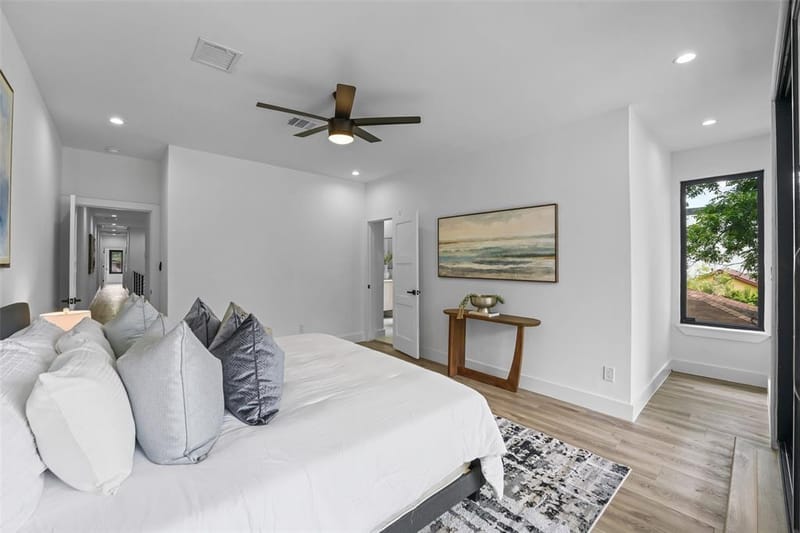 2304 Hondo, Dallas TX 75219 - Photo 21