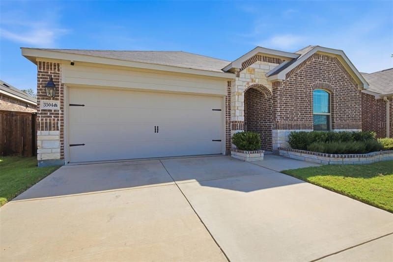 3504 Maroon Creek Road, Aubrey TX 76227