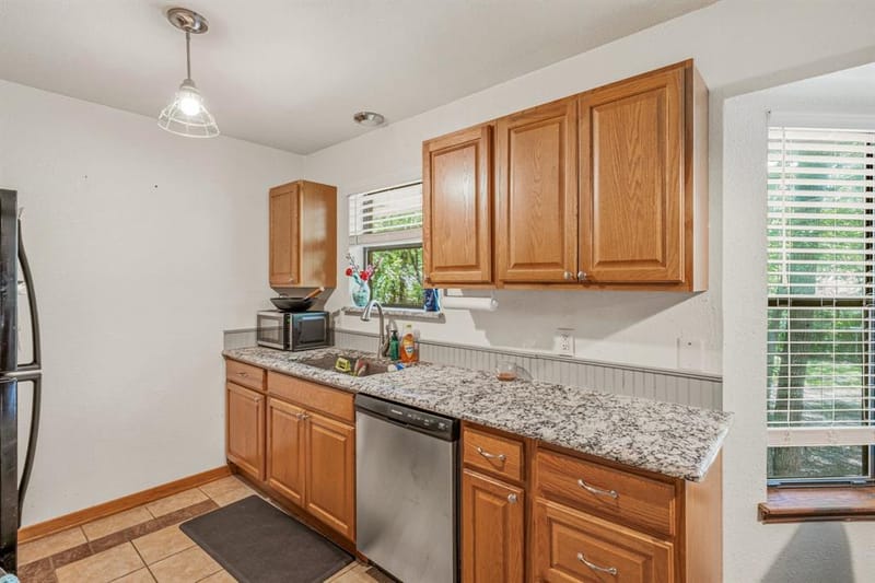 1303 Spanish Flower Drive, Granbury TX 76048 - Photo 10