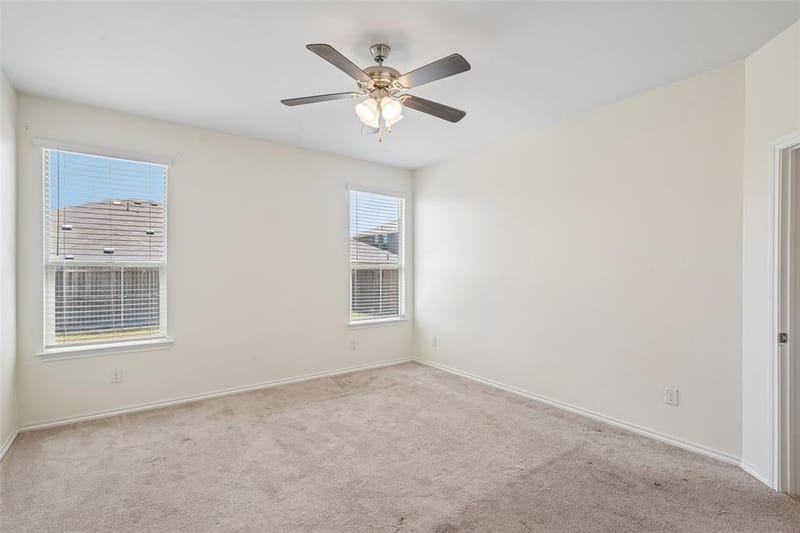1025 Mason Street, Aubrey TX 76227 - Photo 17