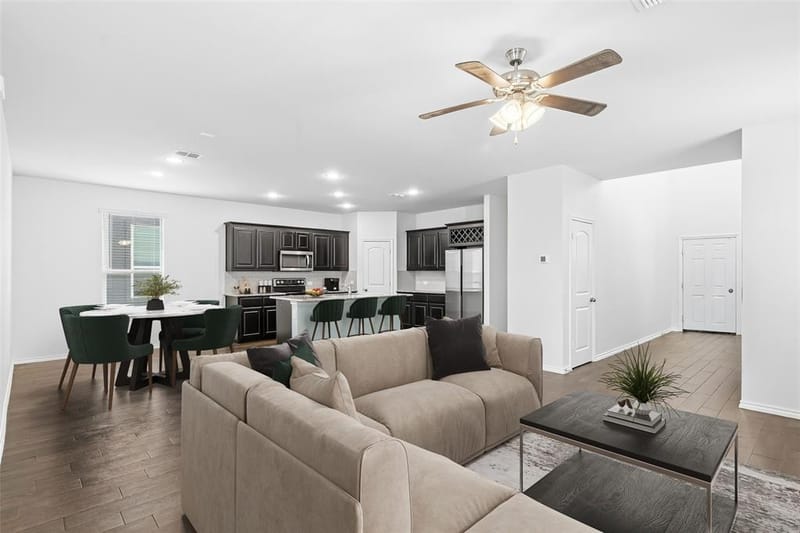 1025 Mason Street, Aubrey TX 76227 - Photo 7