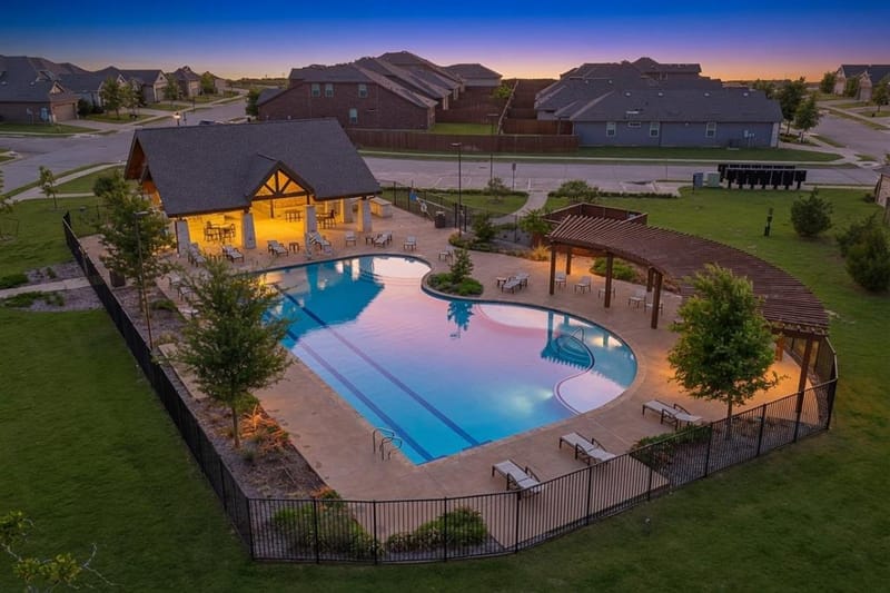 1025 Mason Street, Aubrey TX 76227 - Photo 36