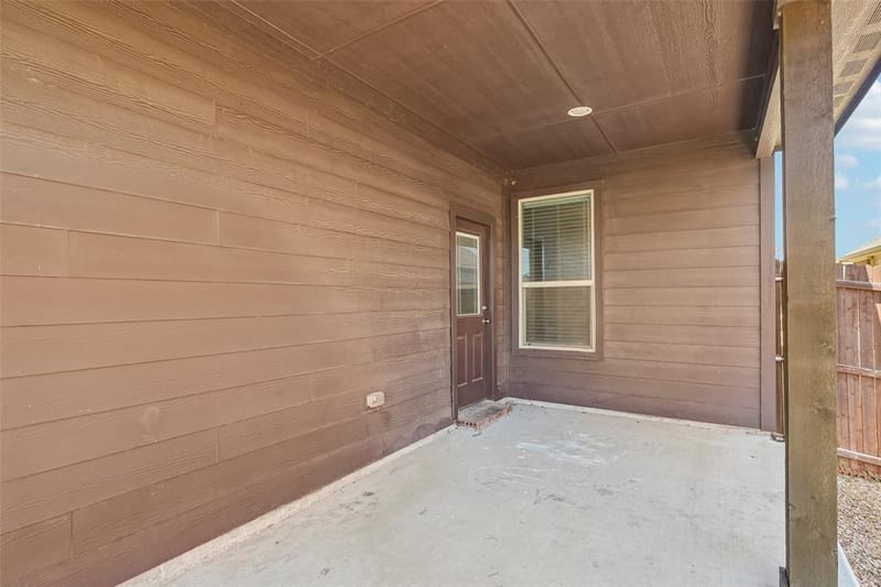1025 Mason Street, Aubrey TX 76227 - Photo 32