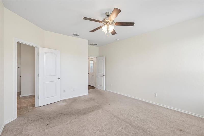 1025 Mason Street, Aubrey TX 76227 - Photo 18