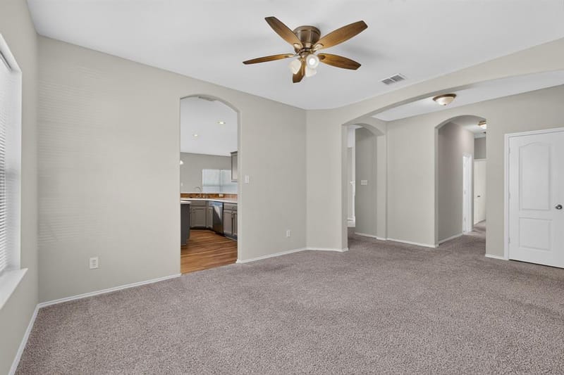 710 Bowie Lane, Mansfield TX 76063 - Photo 8