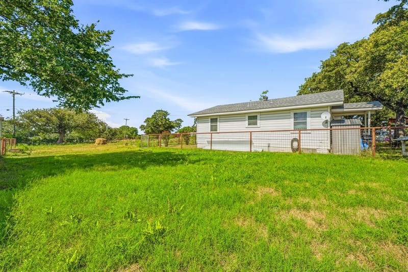 3704 County Road 801, Cleburne TX 76031 - Photo 17