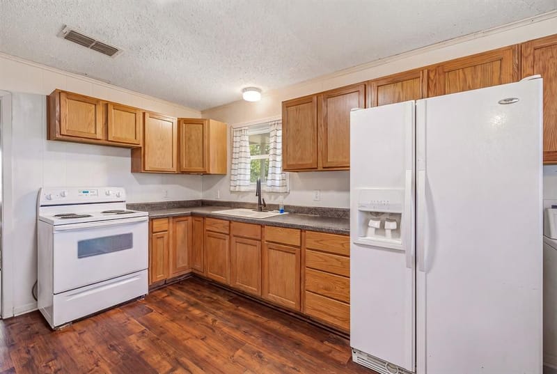 3704 County Road 801, Cleburne TX 76031 - Photo 7