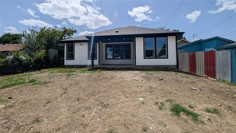2825 S Grove Street, Fort Worth TX 76104 - Photo 26