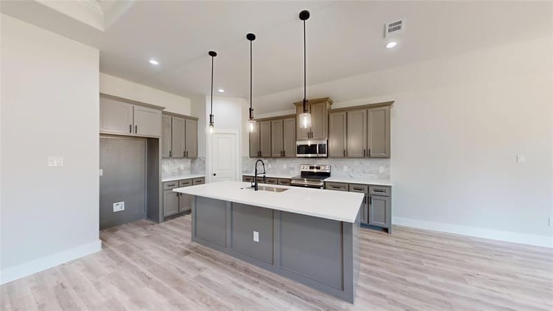 2825 S Grove Street, Fort Worth TX 76104 - Photo 10