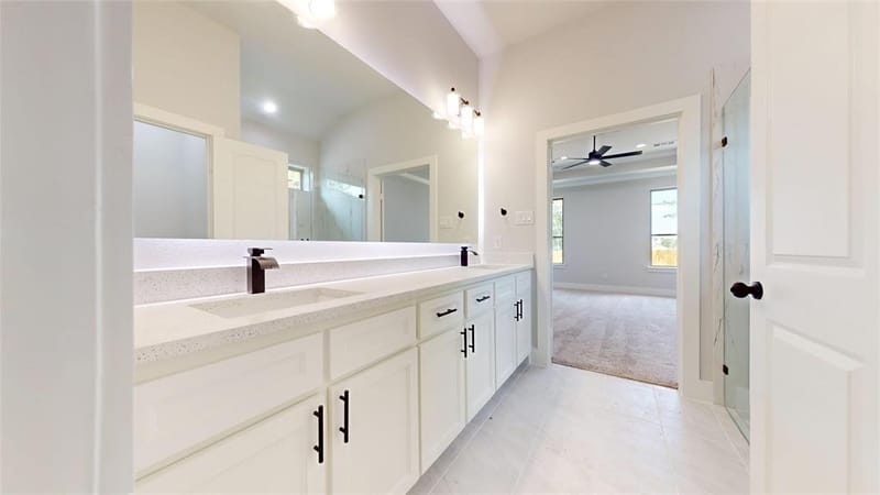 2825 S Grove Street, Fort Worth TX 76104 - Photo 15