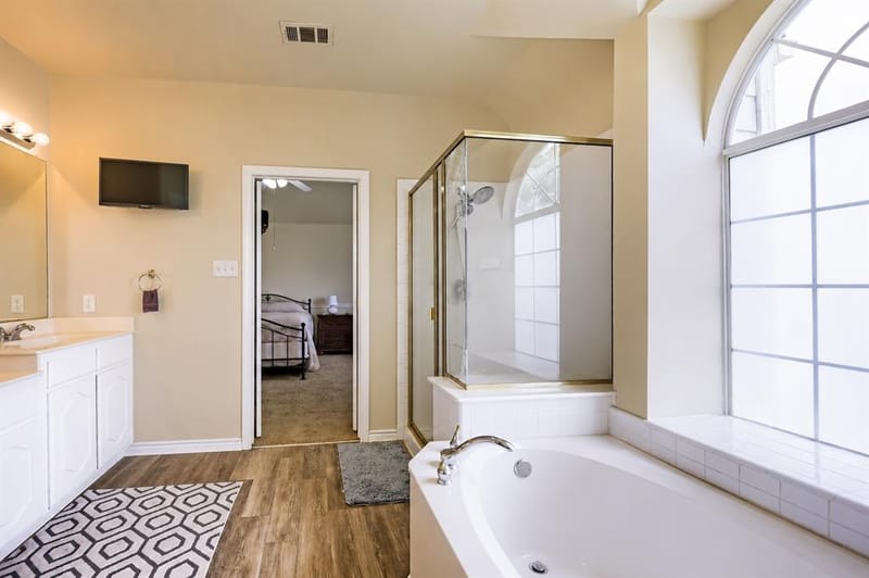 5016 Coral Creek Drive, Fort Worth TX 76135 - Photo 20