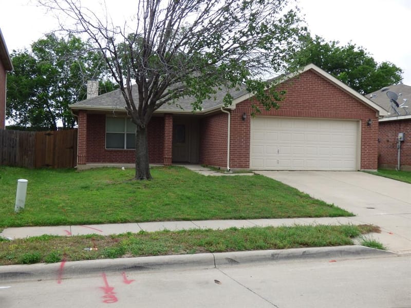 8532 Hawkview Drive, Fort Worth TX 76179 - Photo 3