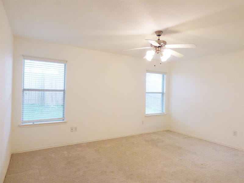 8532 Hawkview Drive, Fort Worth TX 76179 - Photo 10