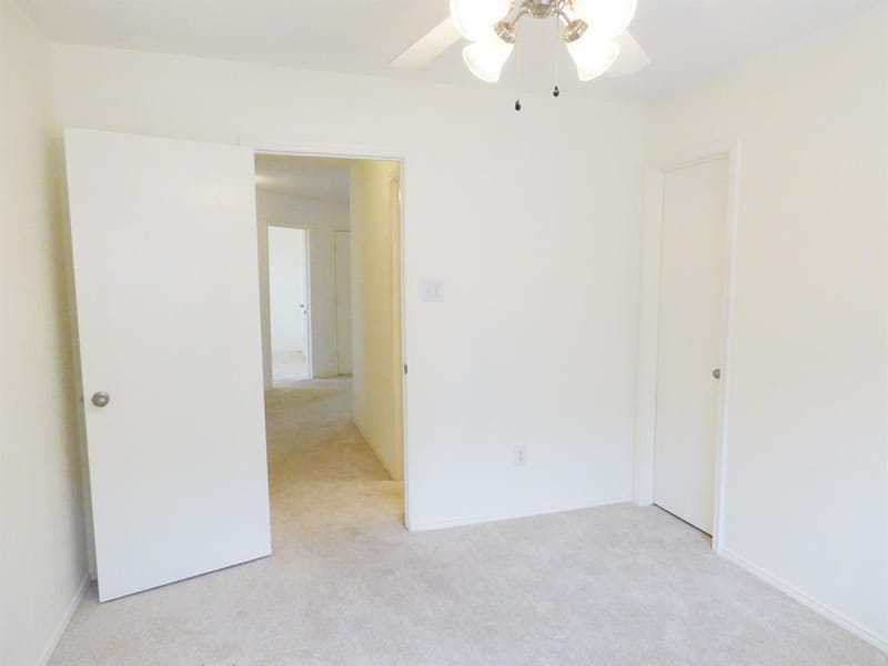 8532 Hawkview Drive, Fort Worth TX 76179 - Photo 14