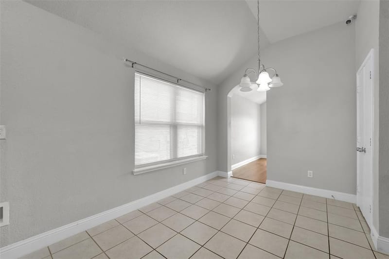 5205 Mirror Lake Drive, Haltom City TX 76117 - Photo 10