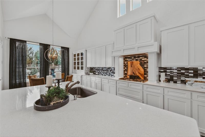 3827 Vanderbilt Lane, Frisco TX 75034 - Photo 7