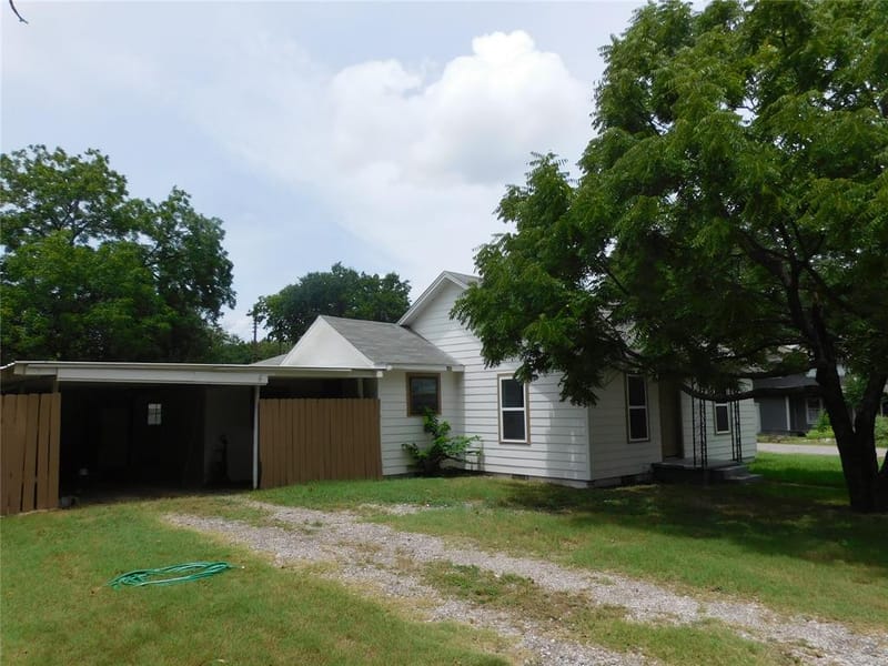 407 NE 4th Street, Hubbard TX 76648 - Photo 6