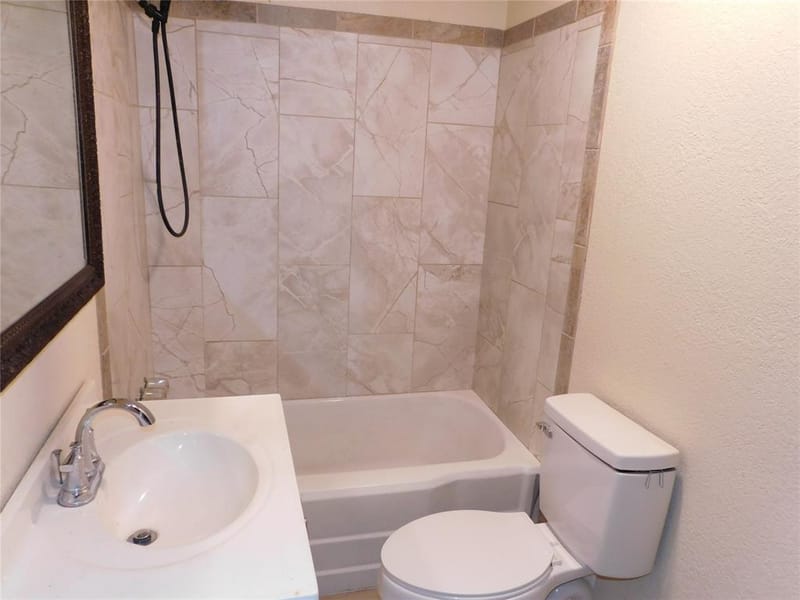 407 NE 4th Street, Hubbard TX 76648 - Photo 15