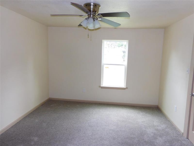 407 NE 4th Street, Hubbard TX 76648 - Photo 19
