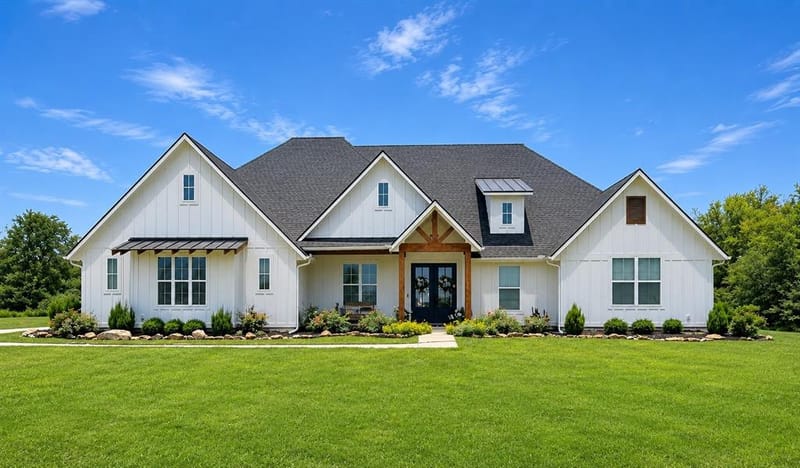 2168 I-30 W, Sulphur Springs TX 75482