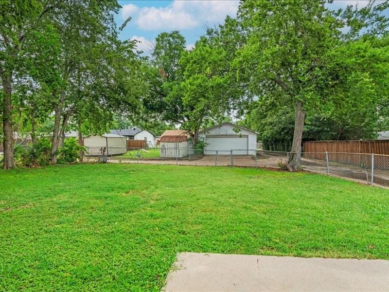 2632 Emerald Drive, Mesquite TX 75150 - Photo 23