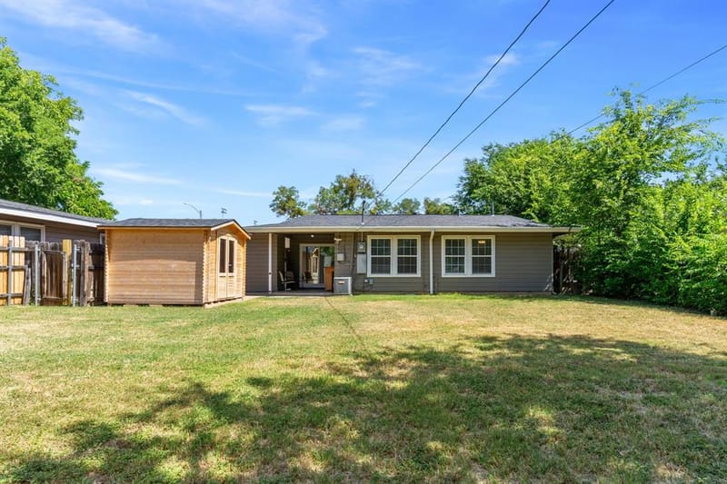 4513 Donnelly Avenue, Fort Worth TX 76107 - Photo 31